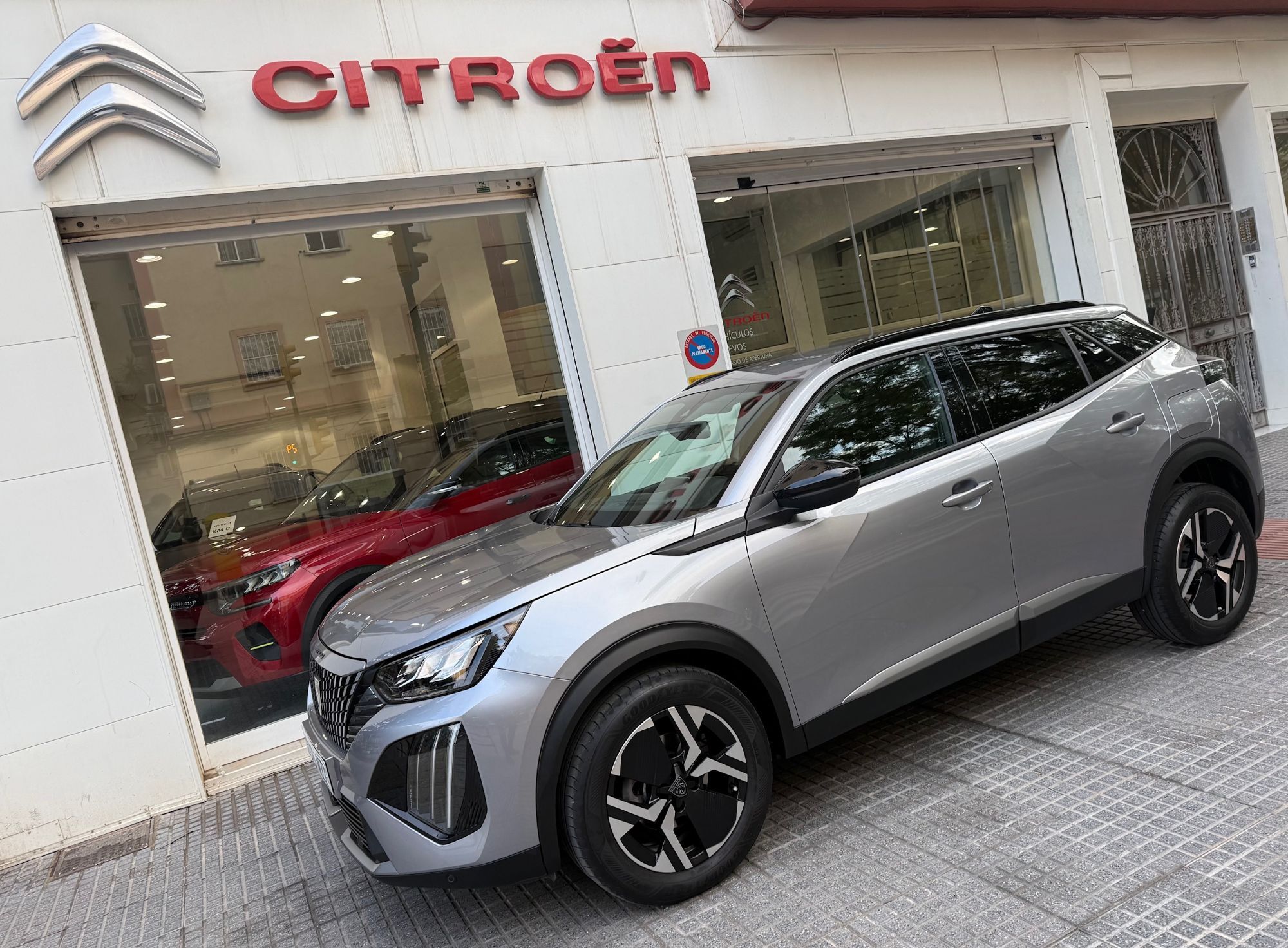 Foto del PEUGEOT 2008 1.2 PureTech S&S Allure 100