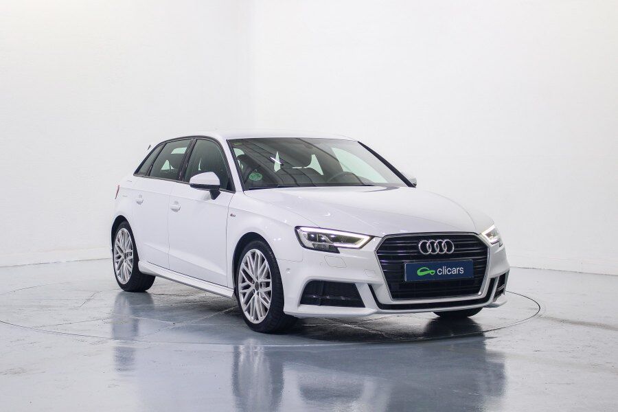 Foto del AUDI A3 Sportback 1.5 TFSI COD EVO S Line ed. S-T 110kW