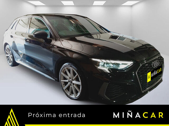 AUDI Q3 (Black line 35 TDI 110 kW (150 CV) S tronic) en Málaga