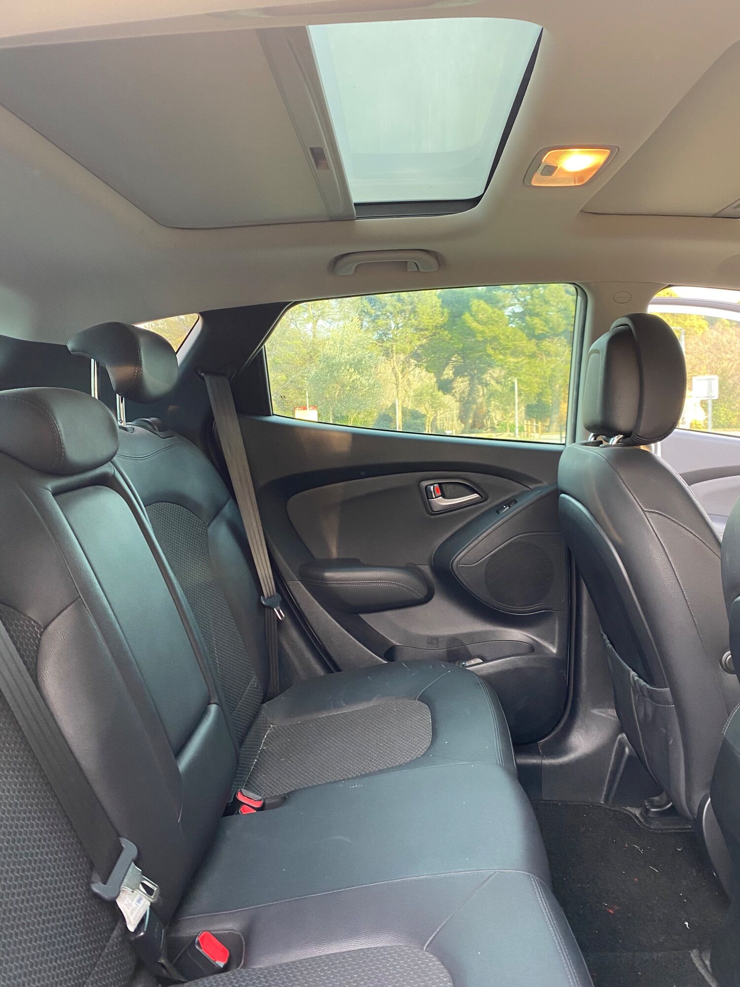 Foto del HYUNDAI ix35 1.7CRDI Comfort Sky 4x2