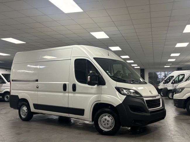 Foto del PEUGEOT Boxer Furgón 2.2BlueHDI 333 L2H2 S&S 120