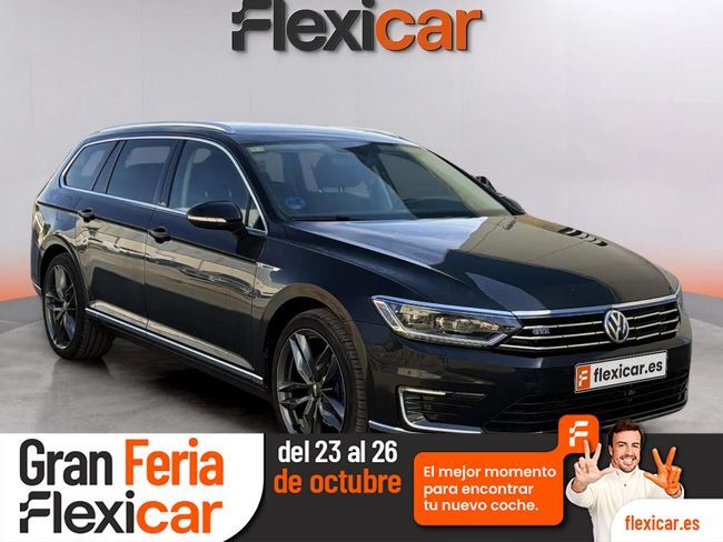 VOLKSWAGEN Passat (GTE 1.4 TSI 115kW (156CV) DSG Variant) en Cáceres