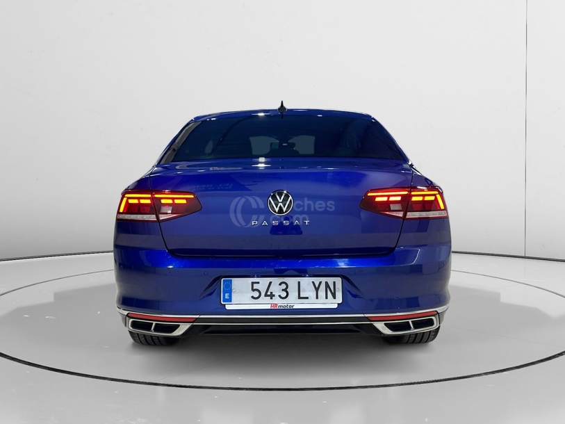 Foto del VOLKSWAGEN Passat 2.0TDI R-Line DSG7 110kW