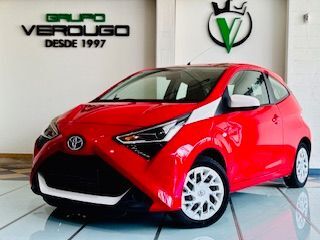 TOYOTA Aygo (70 x-cite) en Sevilla