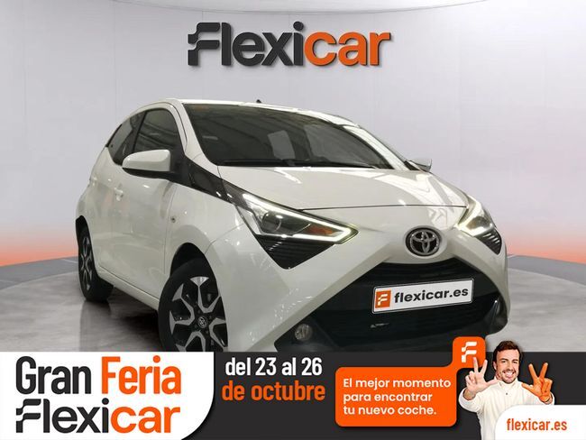 TOYOTA Aygo (1.0 70 x-play) en Barcelona