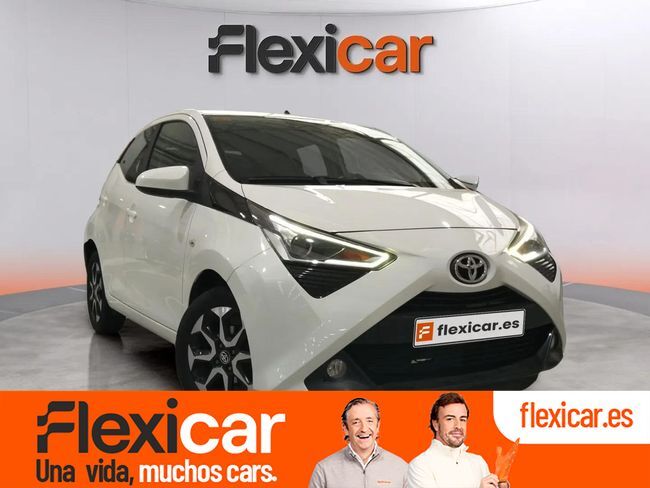 TOYOTA Aygo (1.0 70 x-play) en Barcelona