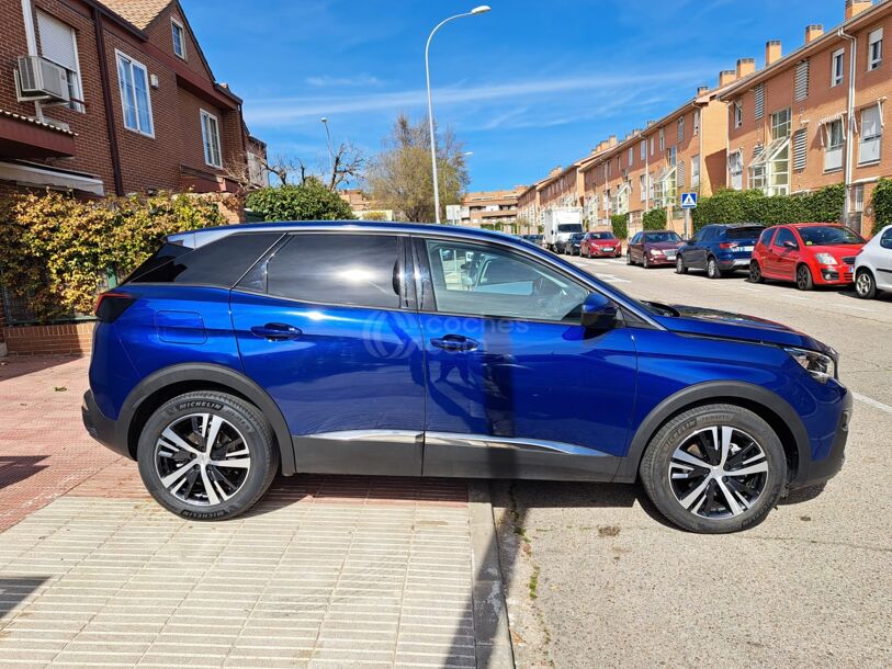 Foto del PEUGEOT 3008 1.2 S&S PureTech Allure 130