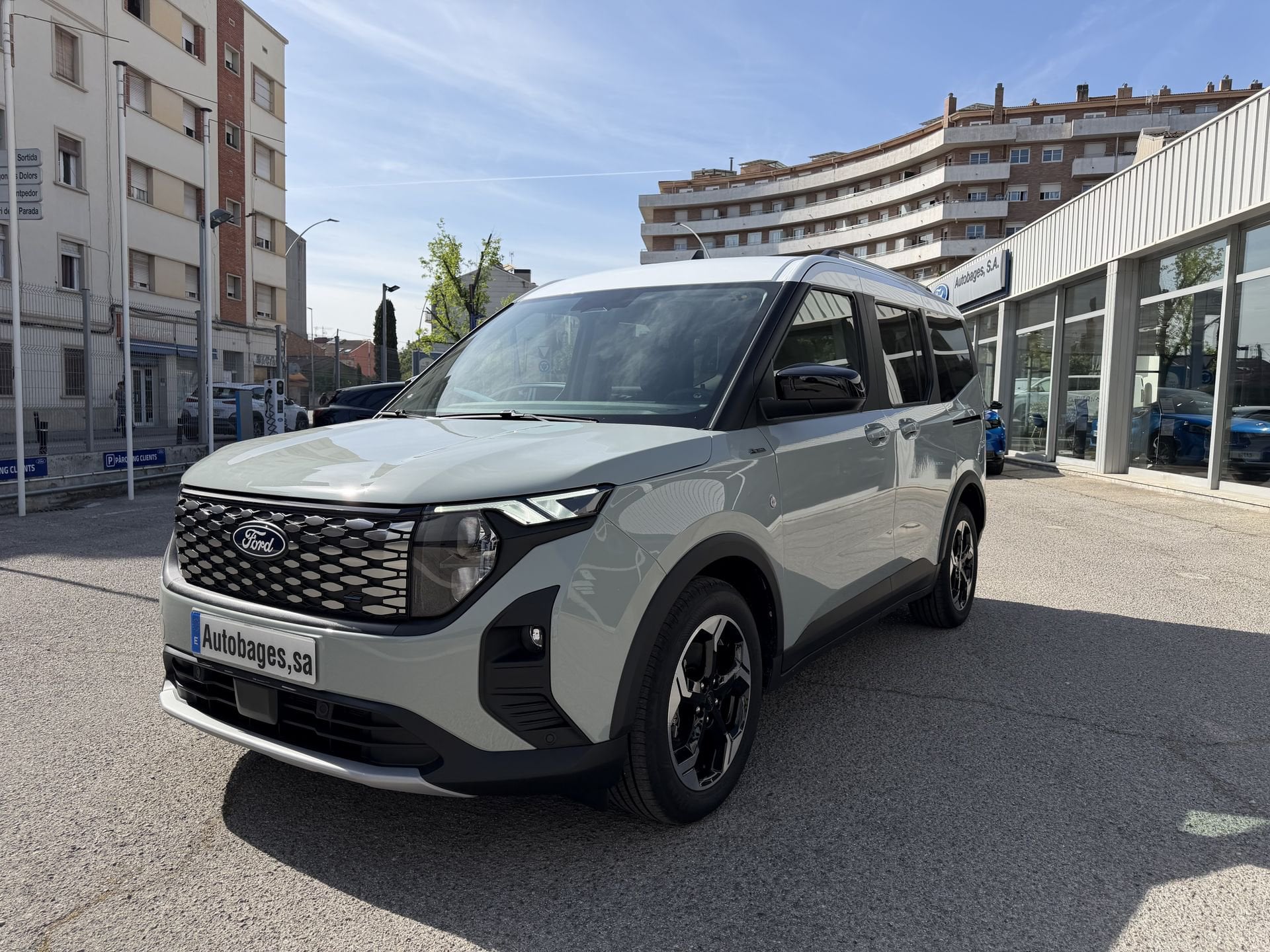 Imagen de FORD Tourneo Courier