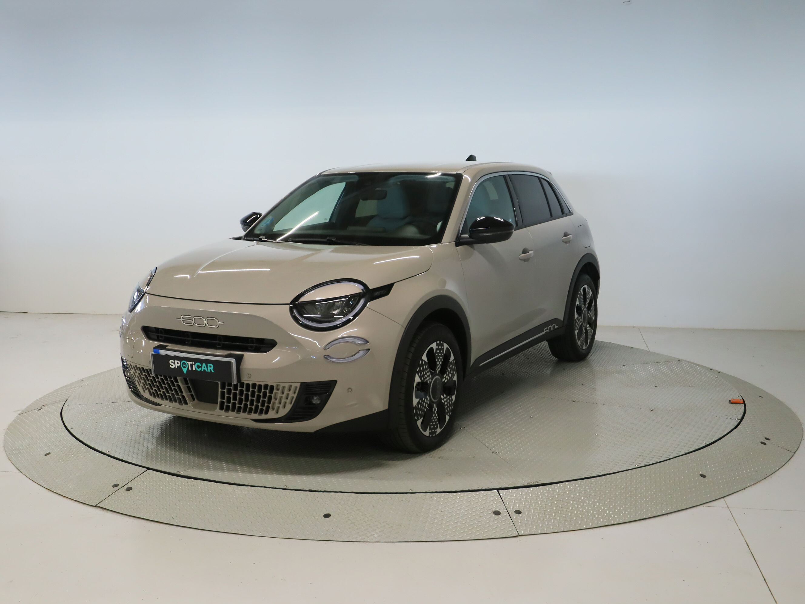 FIAT 600 (1.2 MHEV DCT LA PRIMA 100 5P) en Baleares