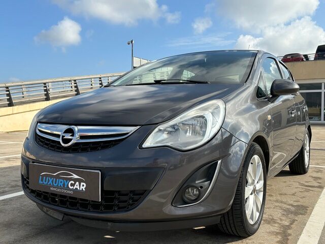 OPEL Corsa (1.2 S&S Selective 63 kW (85 CV)) en Barcelona