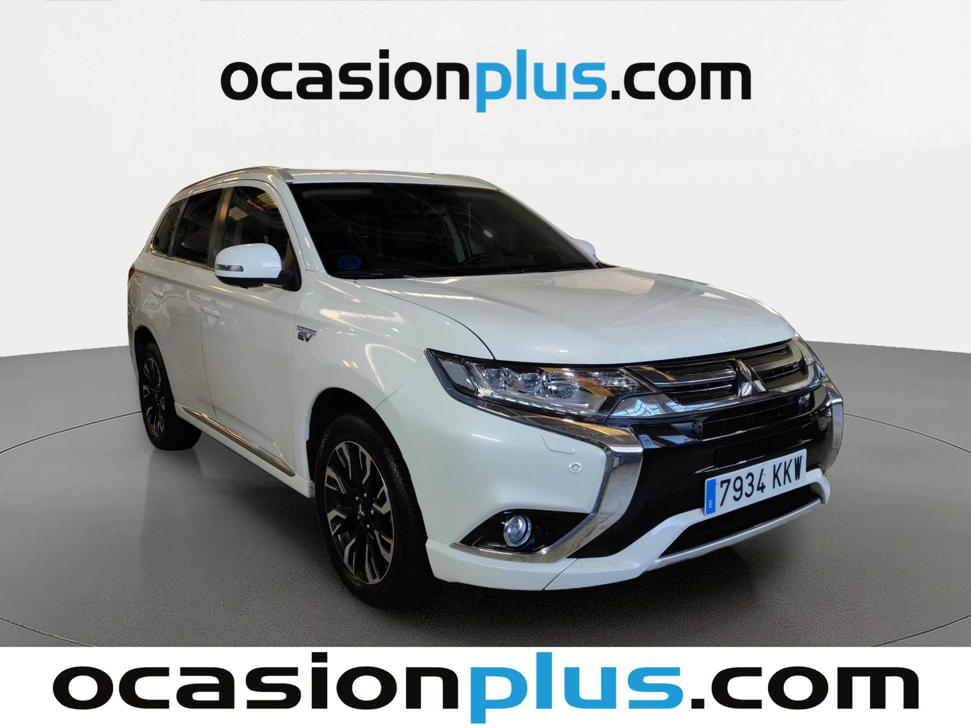Foto del MITSUBISHI Outlander PHEV Kaiteki 4WD