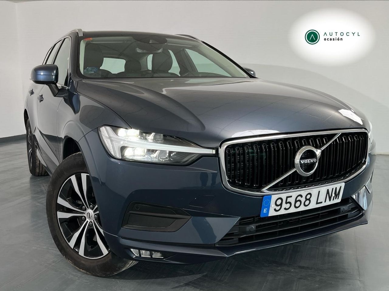 VOLVO XC60 (2.0 B4 D Essential Auto) en Valladolid