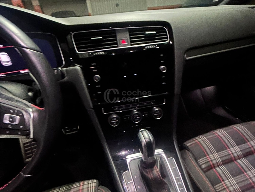 Foto del VOLKSWAGEN Golf 2.0 TSI GTI Performance DSG7 180kW