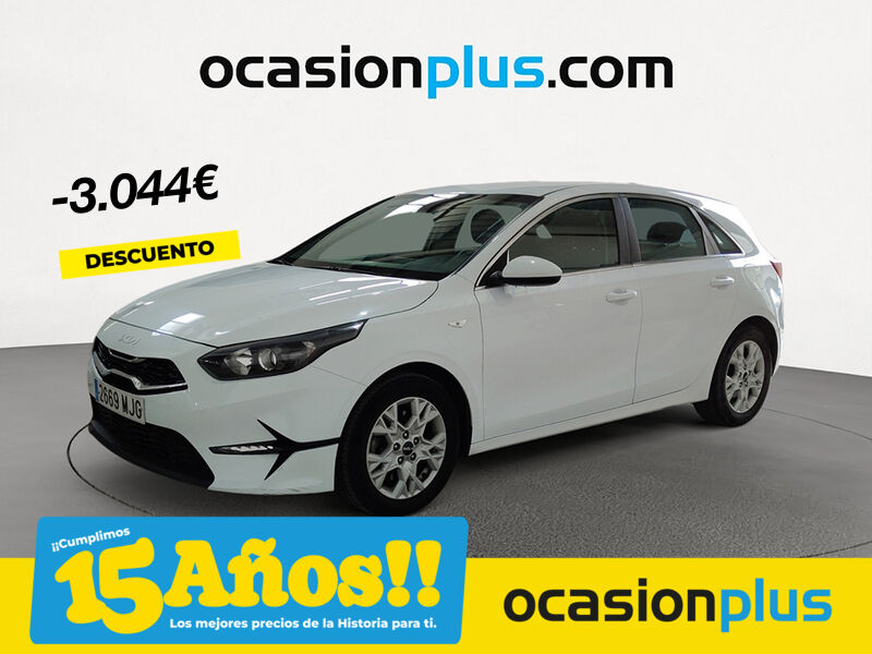 KIA Ceed (1.6 MHEV iMT Drive 100 kW (136 CV)) en Madrid