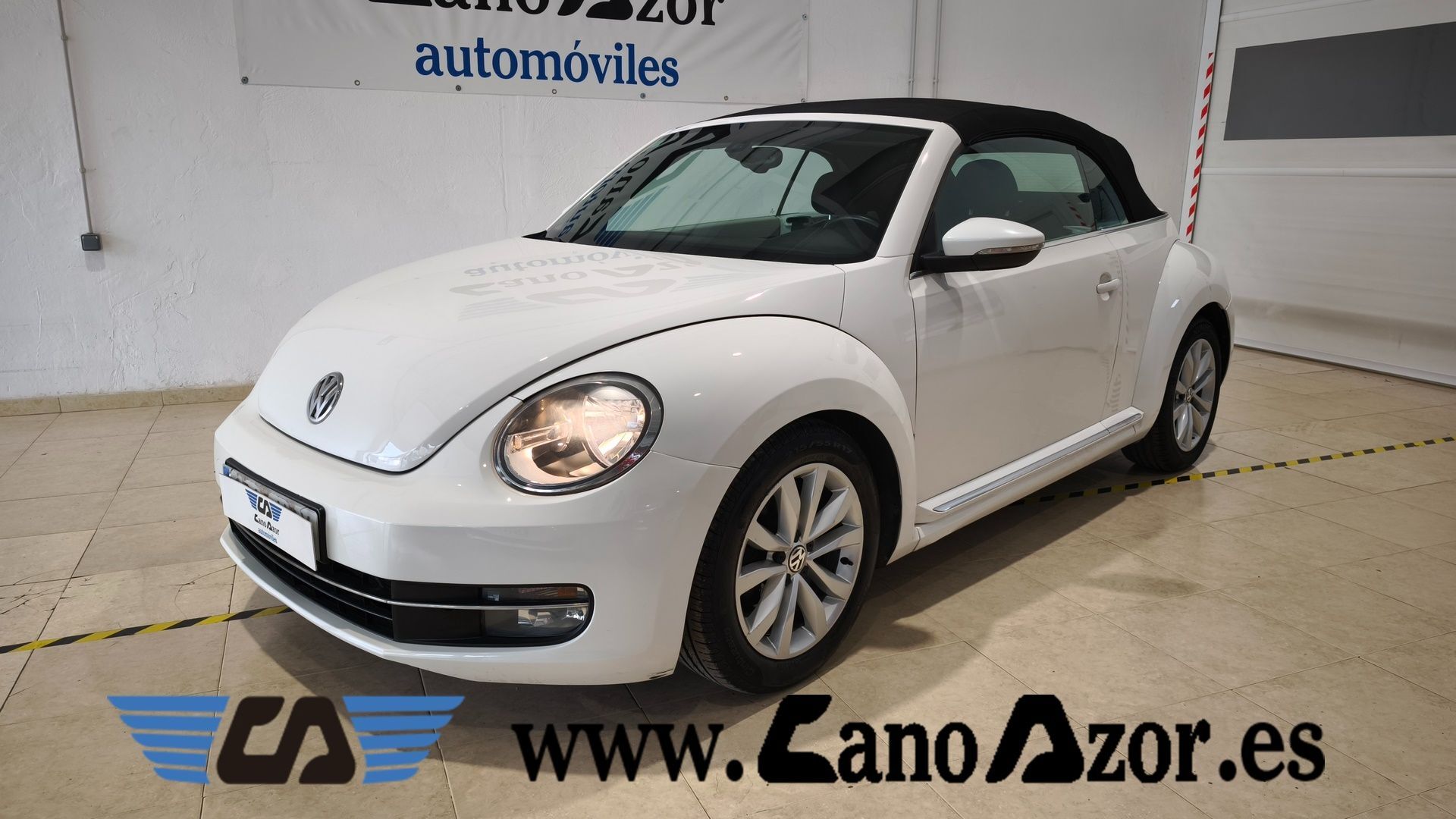 VOLKSWAGEN Beetle (1.6TDI Design 105) en Almería