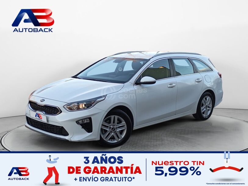 Foto del KIA Ceed Tourer 1.6 MHEV iMT Concept 136