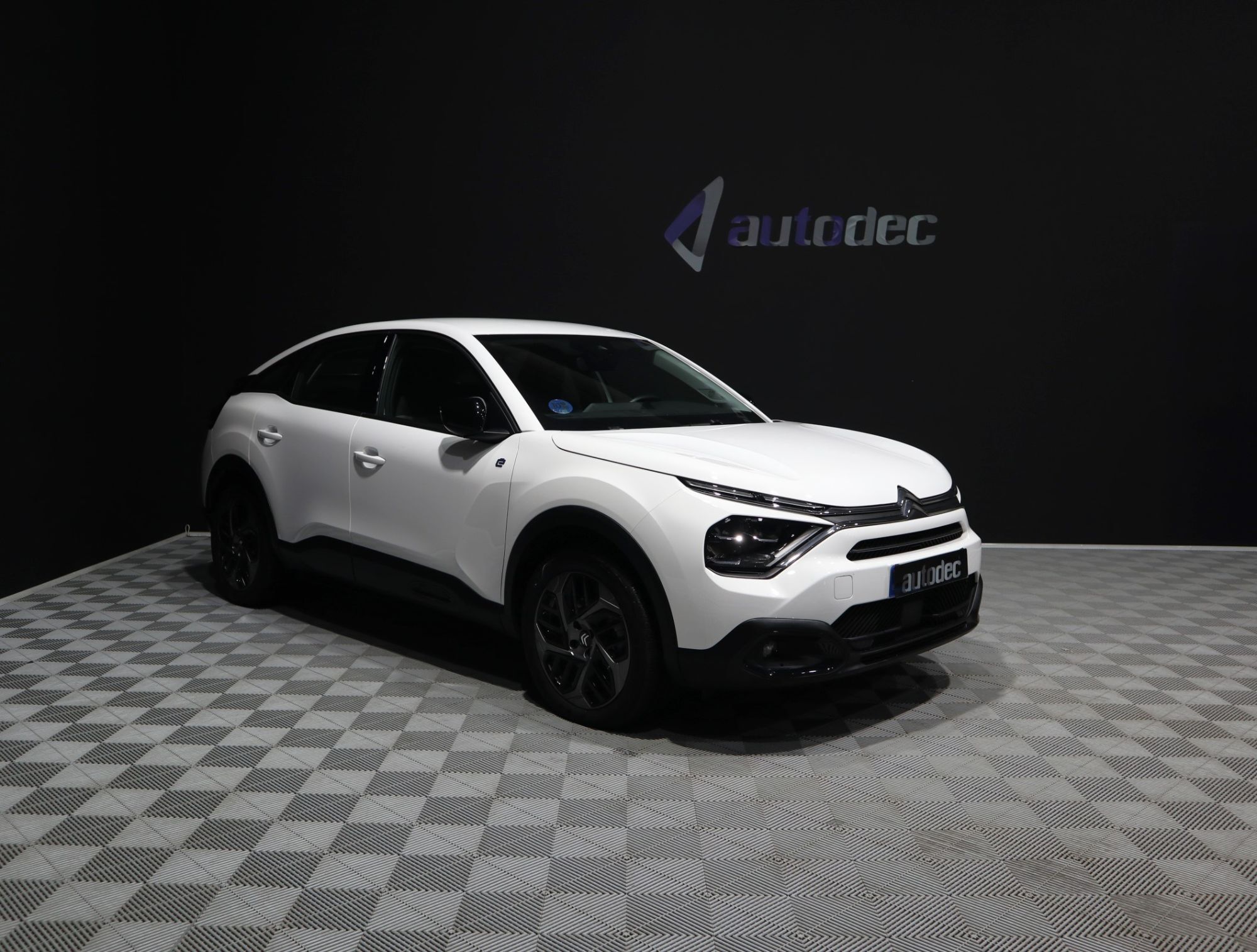 CITROEN C4 (ë - Plus 100kW) en Valencia