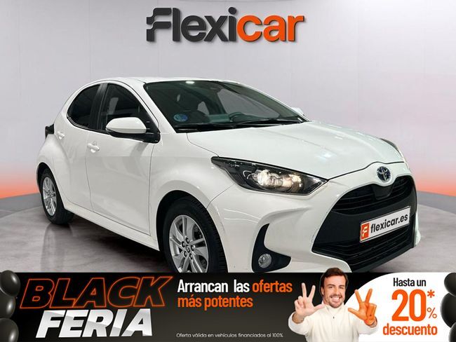 TOYOTA Yaris (1.5 120H Business Plus) en Zaragoza
