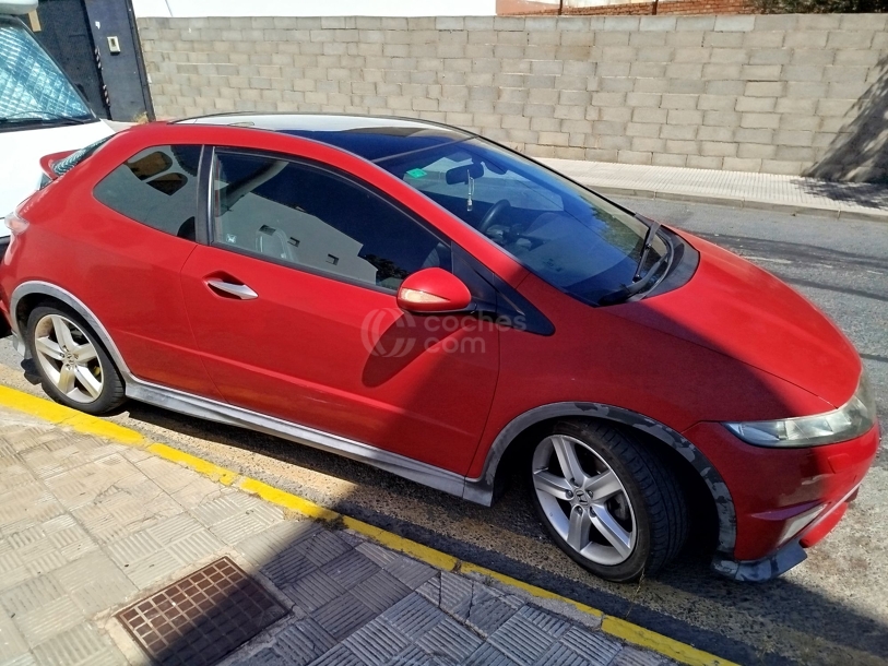Foto del HONDA Civic 2.2i-CTDI Type S