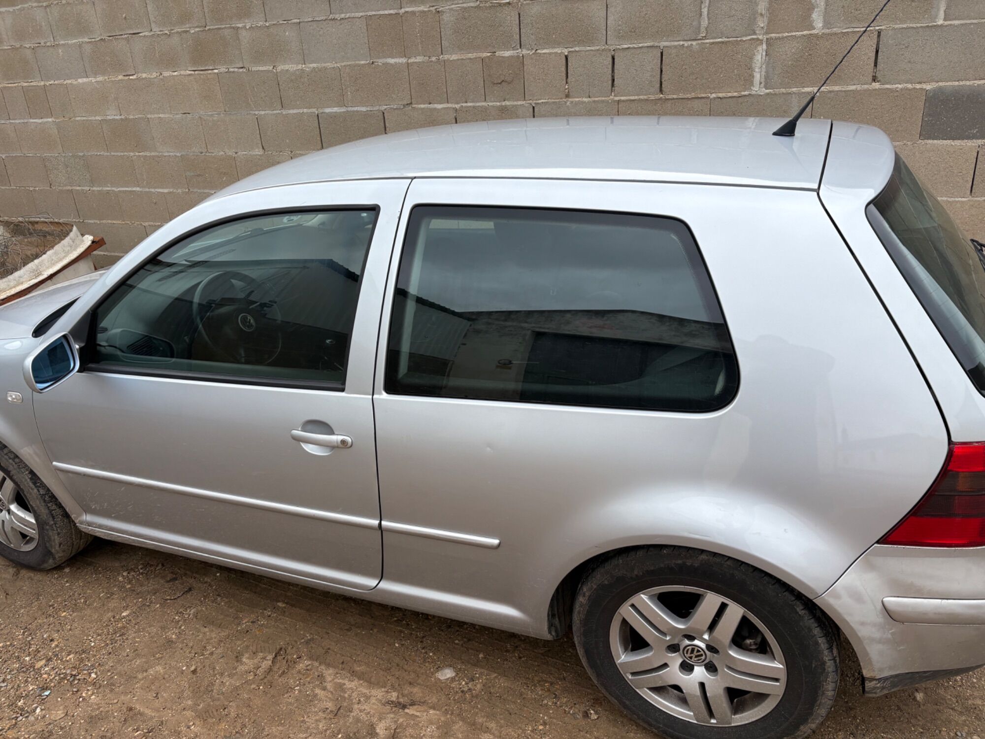 Foto del VOLKSWAGEN Golf 1.6 Highline 105