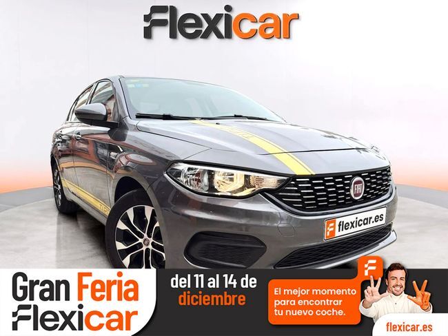 FIAT Tipo (1.3 16v Easy 95 CV diesel Multijet II 5p) en Barcelona