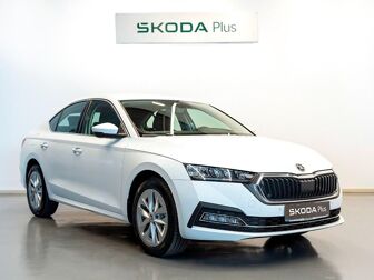 Imagen de SKODA Octavia 2.0TDI Selection DSG 110kW