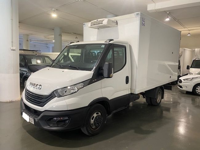 Foto del IVECO Daily Chasis Cabina 35C16 3750 160