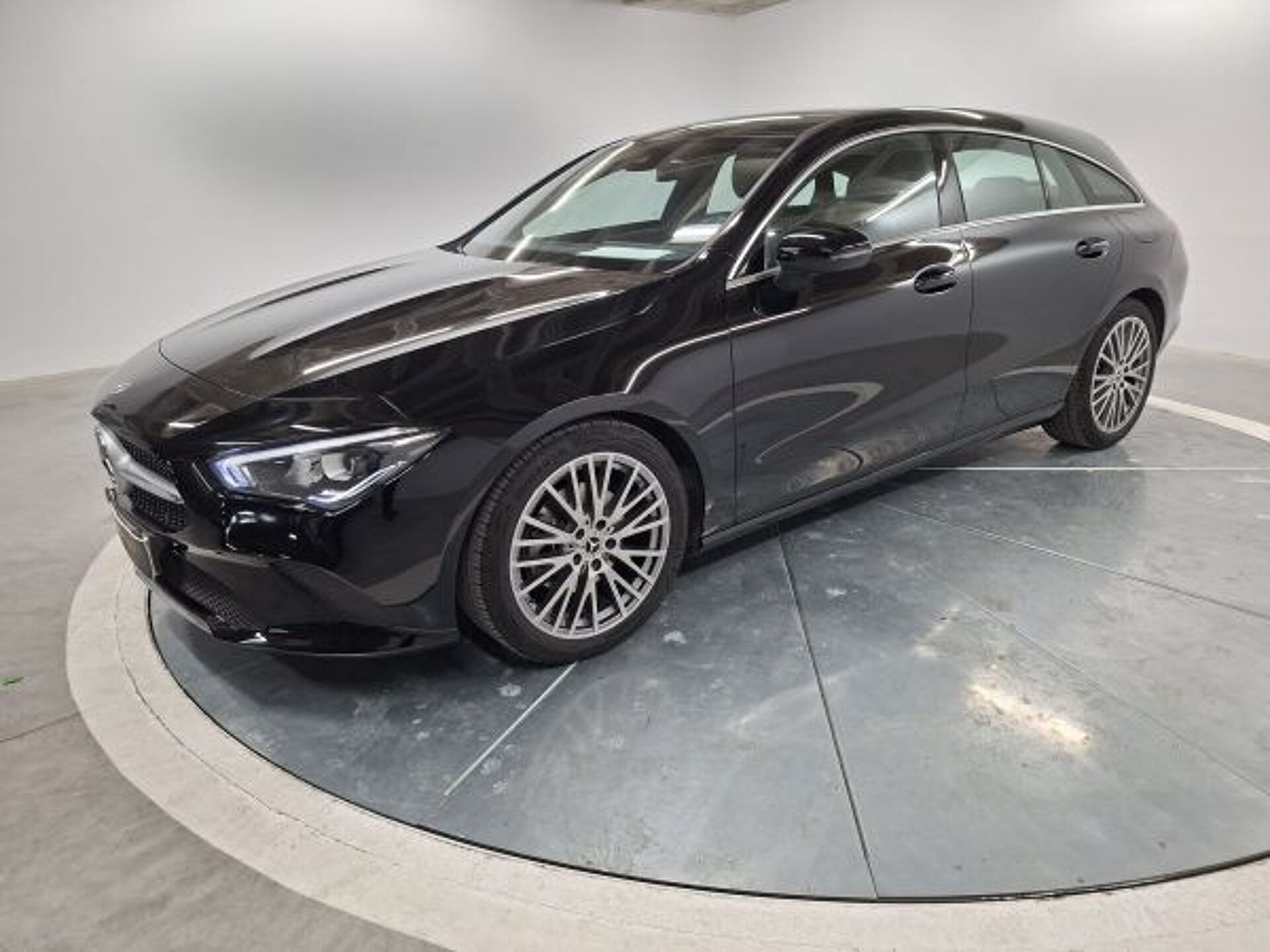 Imagen 2 de MERCEDES Clase CLA