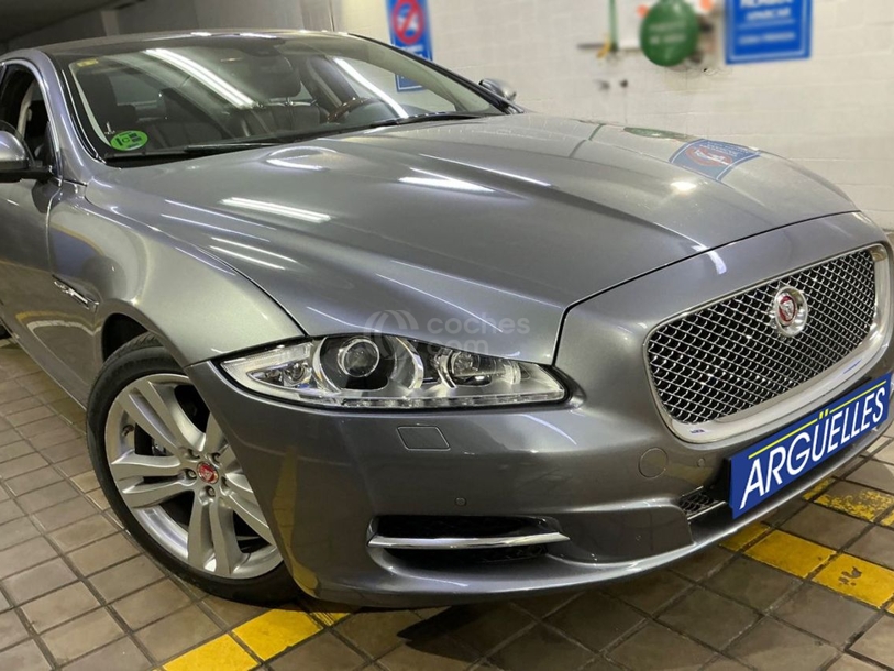 Foto del JAGUAR XJ 3.0 SC LWB Premium Luxury Aut.