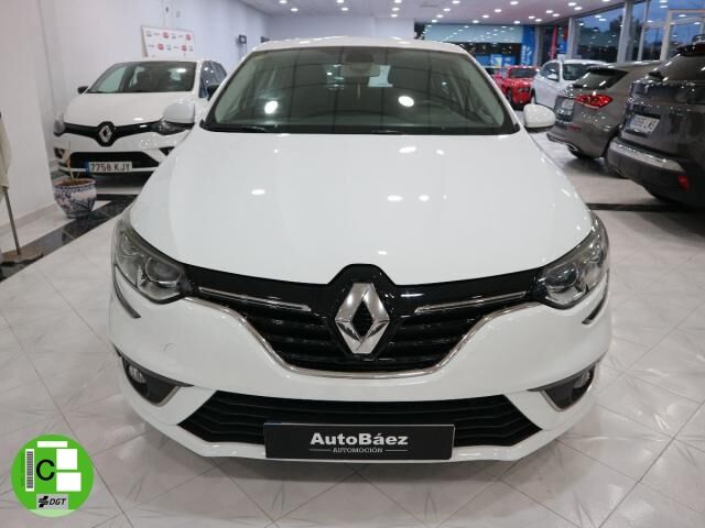 RENAULT Mégane (Berlina Limited Blue dCi 85 kW (115 CV)) en Granada