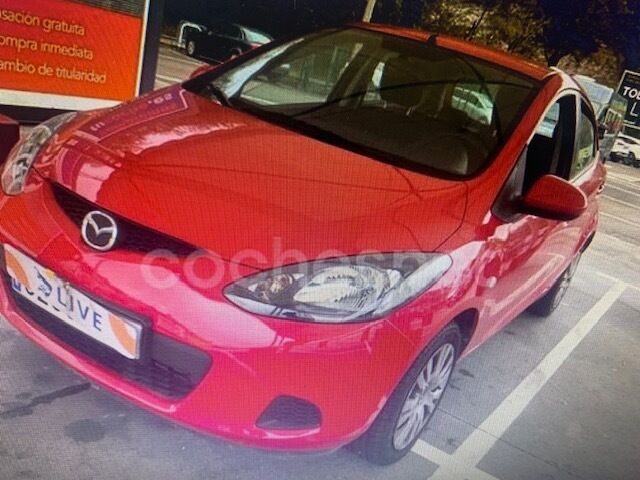 MAZDA Mazda2 (1.3 Active 55 kW (75 CV)) en Barcelona
