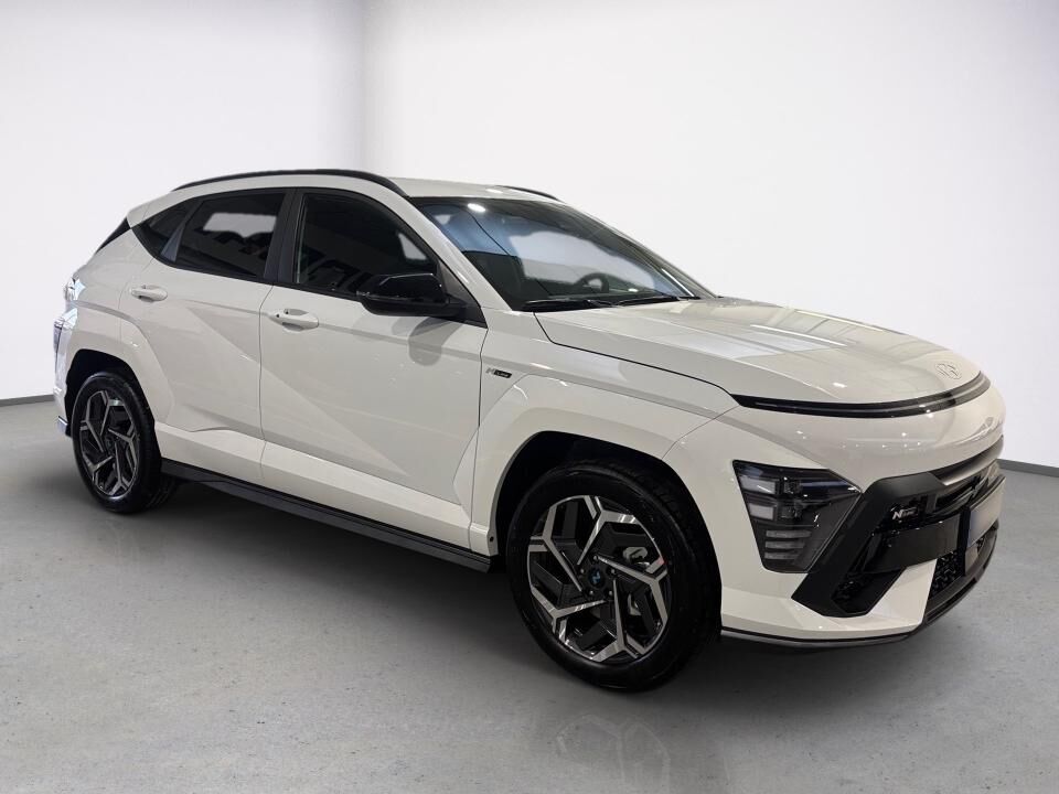 HYUNDAI Kona (1.6 GDI NLine DT 138) en Cádiz