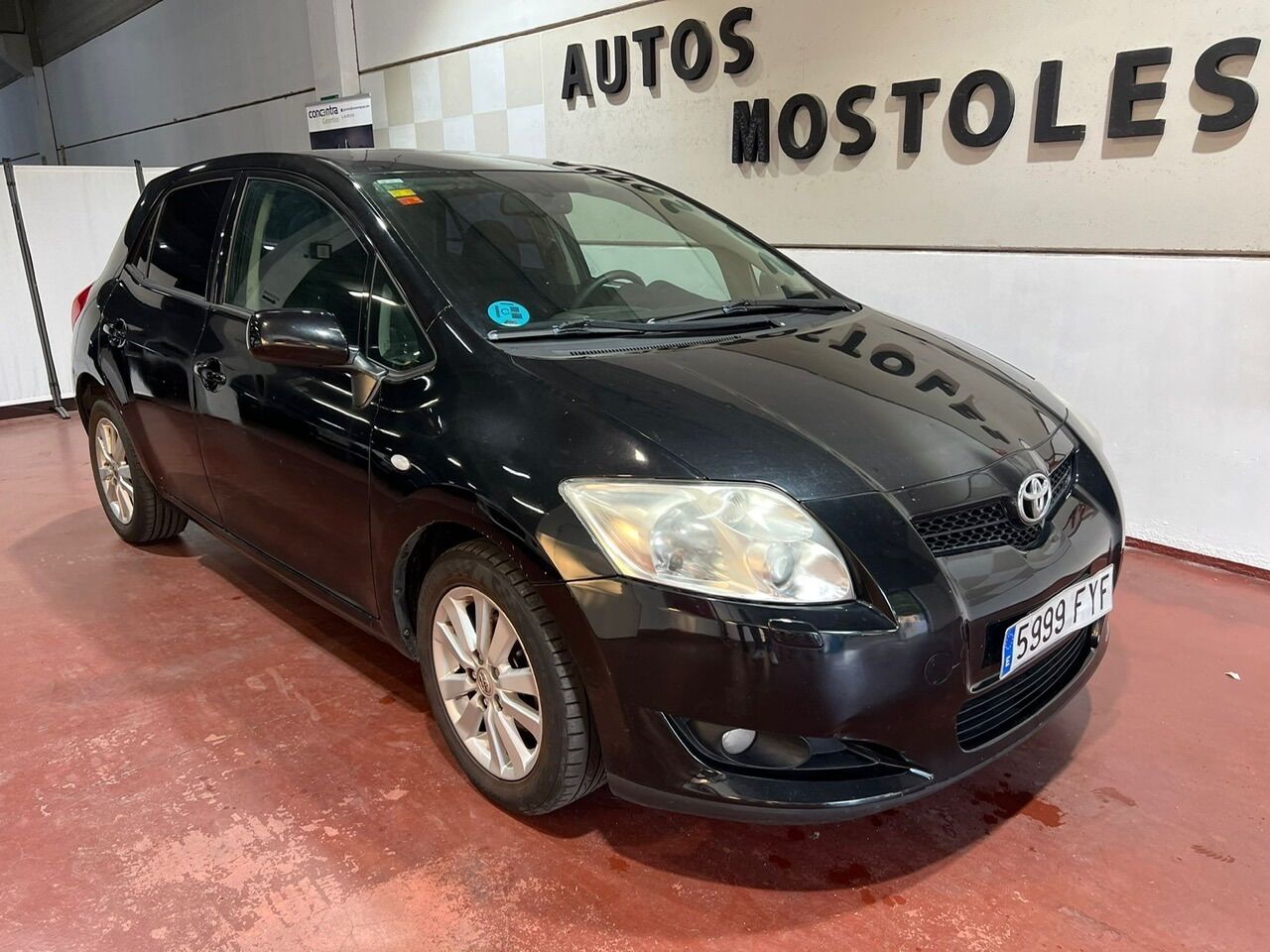 TOYOTA Auris (1.6 VVT-i Sol) en Madrid
