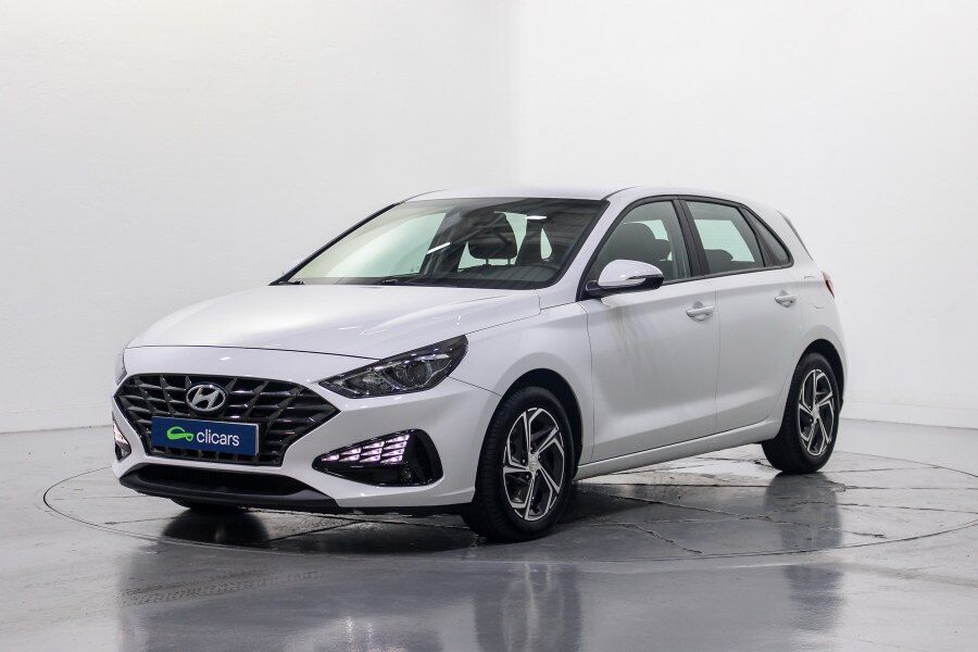 HYUNDAI i30 (i30 1.6CRDi Klass 116) en Madrid