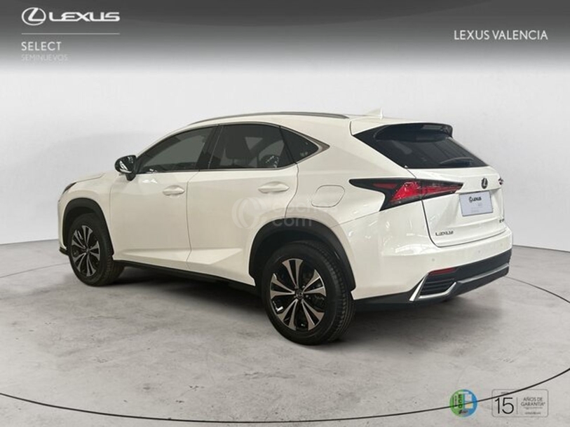 Foto del LEXUS NX 300h Premium 2WD