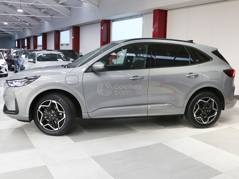 Foto del FORD Kuga 2.5 Duratec PHEV ST-Line 4x2