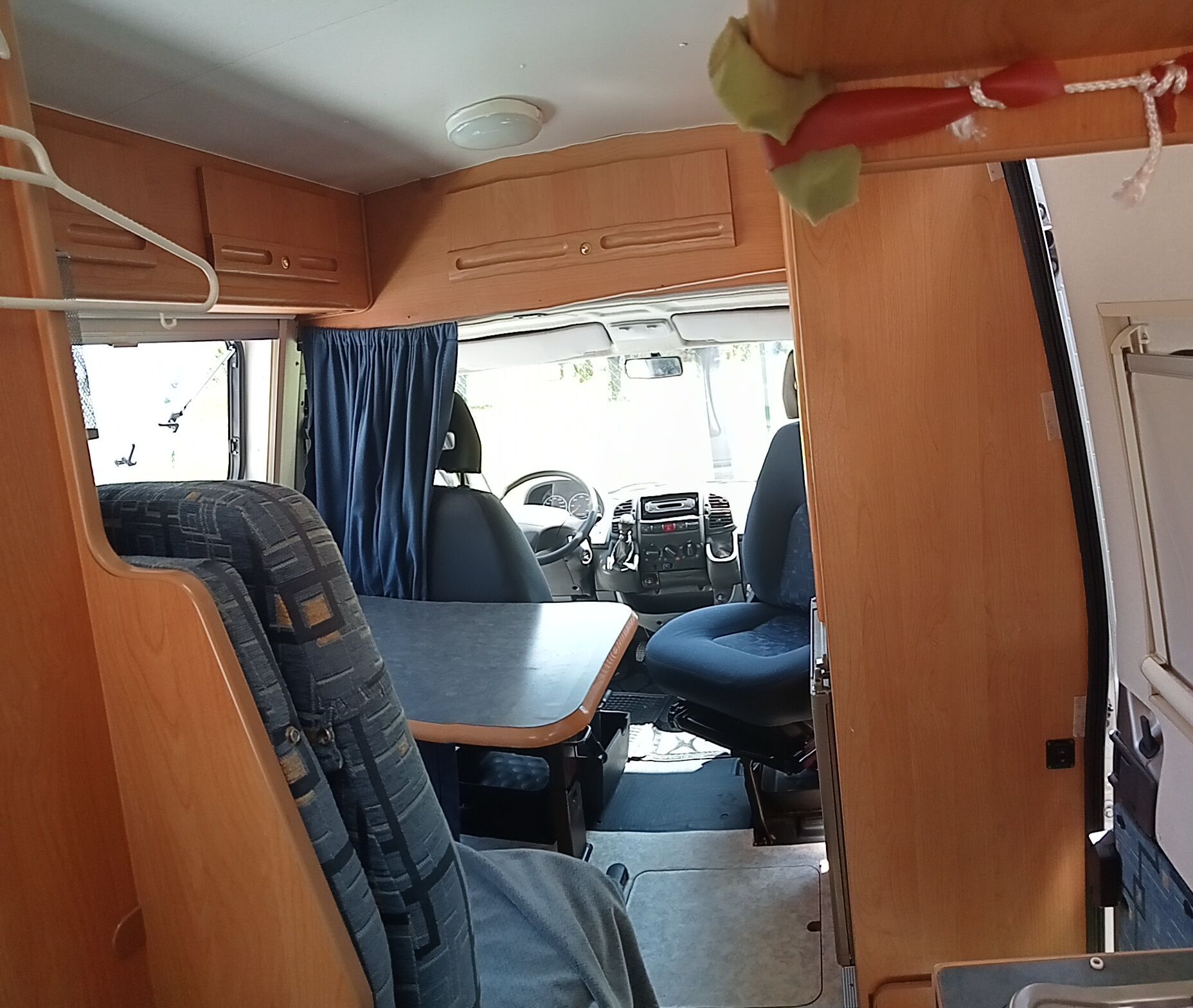 Foto del FIAT Ducato Maxi Furgón 2.8JTD Paso Medio