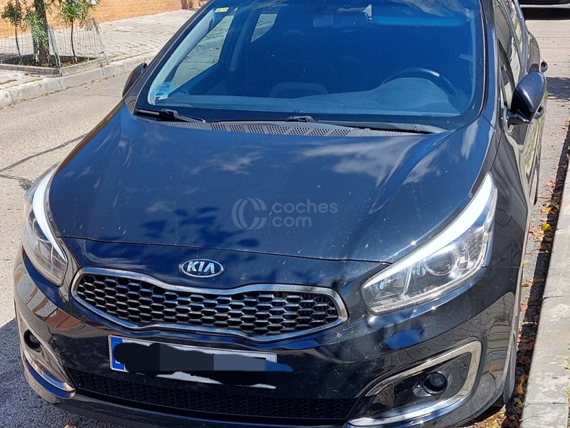 Foto del KIA Ceed Cee´d 1.4CRDI WGT x-Tech17 90