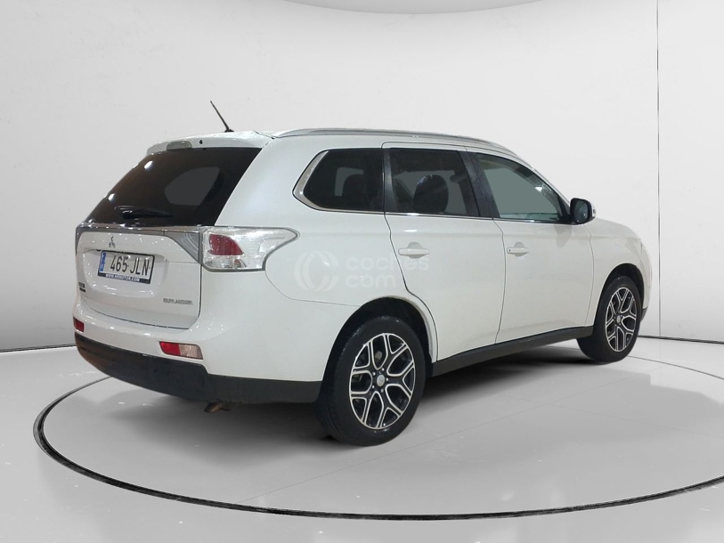 Foto del MITSUBISHI Outlander 220DI-D Motion 2WD