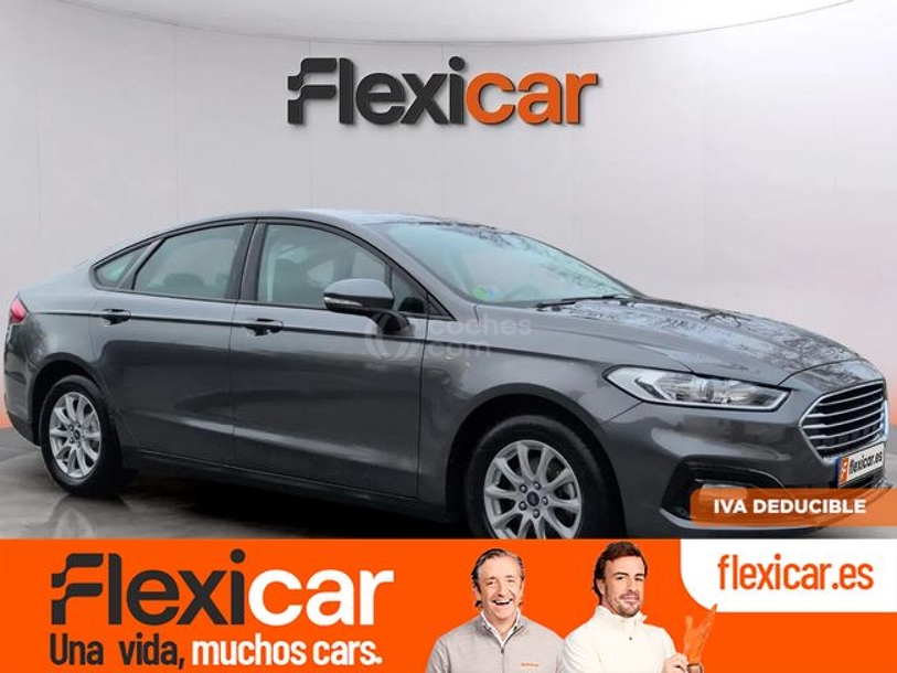 Foto del FORD Mondeo Sedán 2.0 HEV Titanium