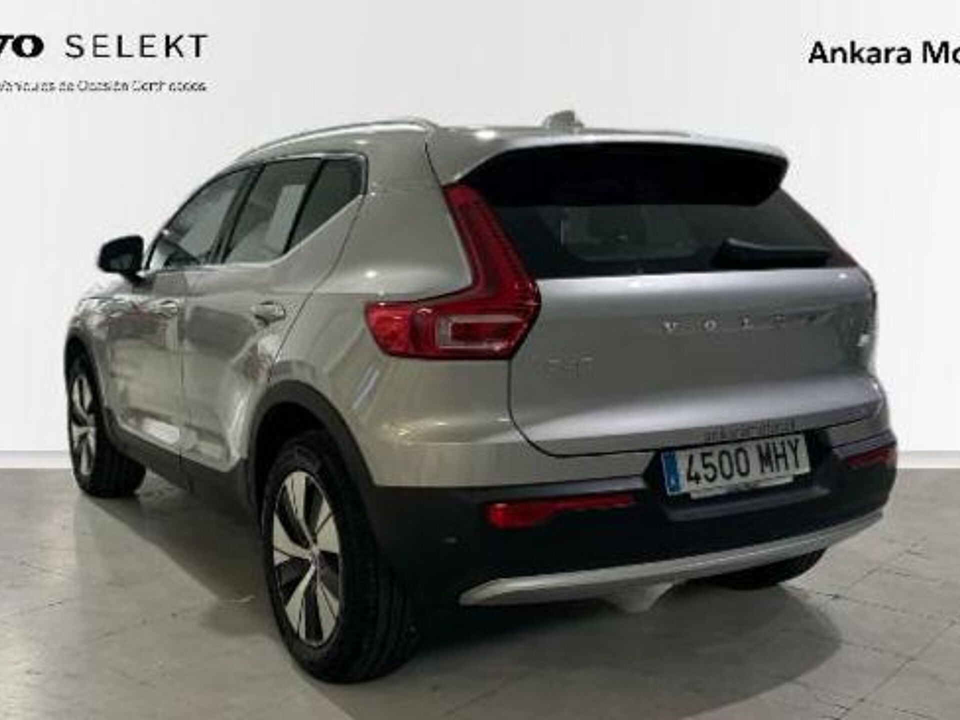 Imagen 2 de VOLVO XC40