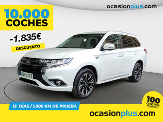 Imagen de MITSUBISHI Outlander PHEV Kaiteki 4WD