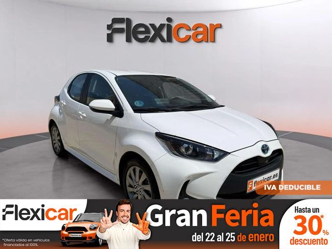 TOYOTA Yaris (1.5 120H Active Tech) en Zaragoza