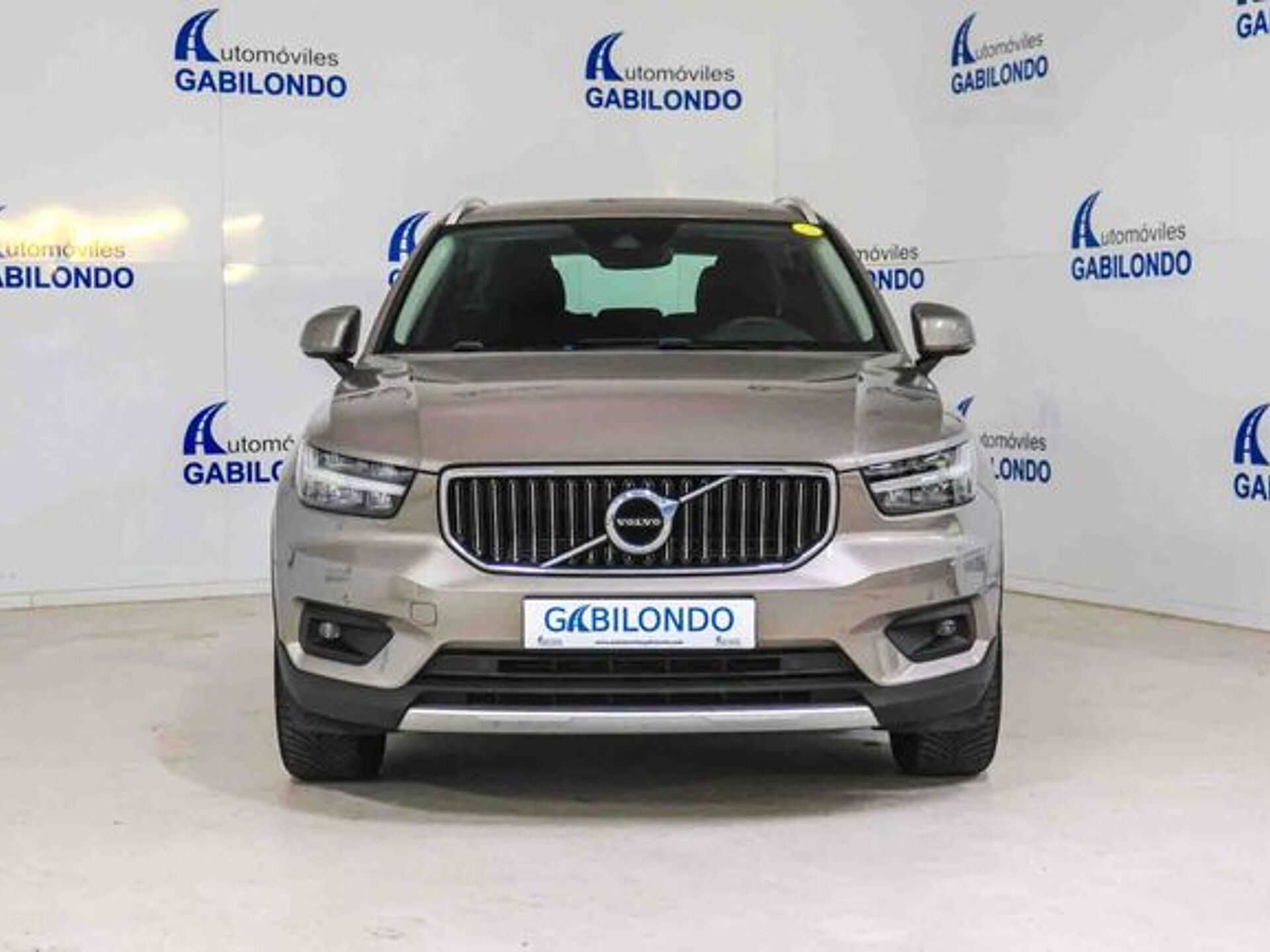 Imagen 2 de VOLVO XC40