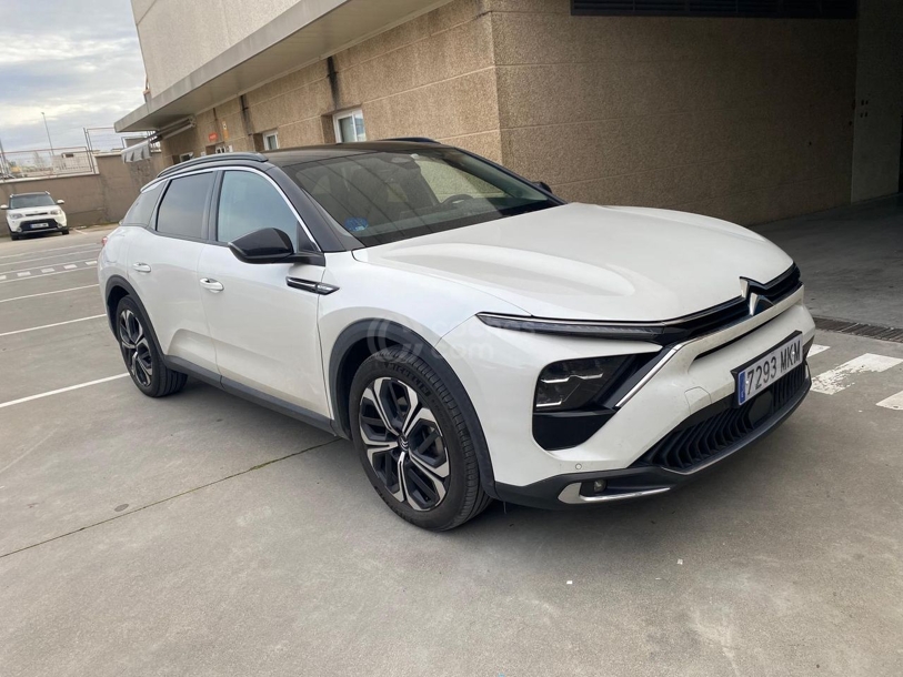 Foto del CITROEN C5 X Hybrid Shine EAT8 225