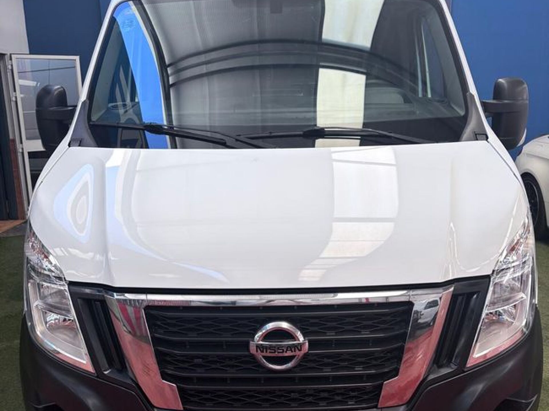 Imagen 2 de NISSAN NV400