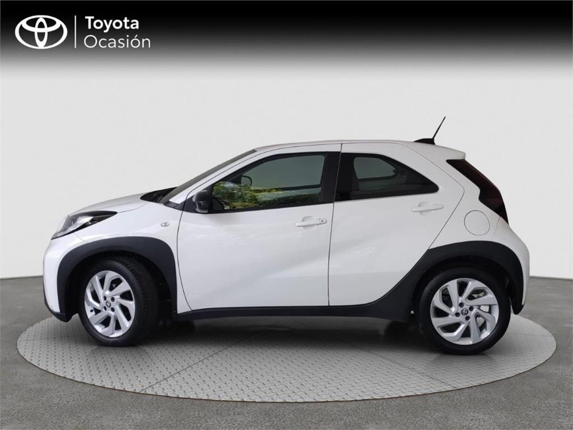 Imagen 3 de TOYOTA Aygo X Cross