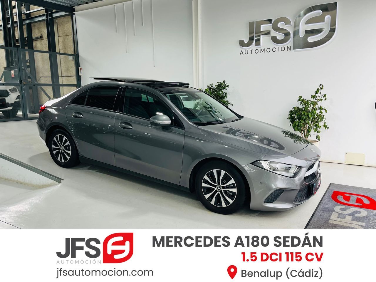 MERCEDES Clase A (180 Sedán) en Cádiz