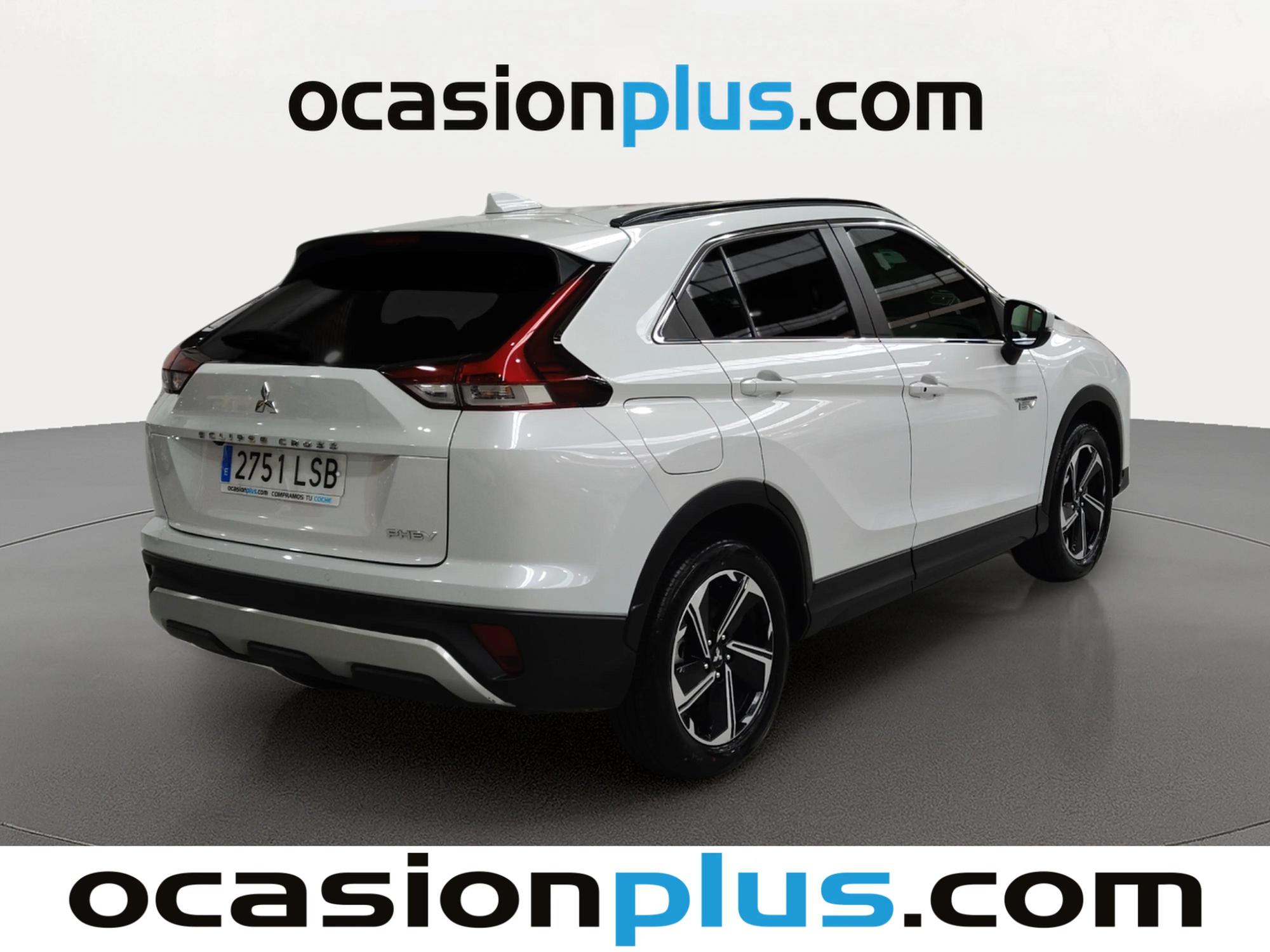 Foto del MITSUBISHI Eclipse Cross PHEV Kaiteki + 4WD