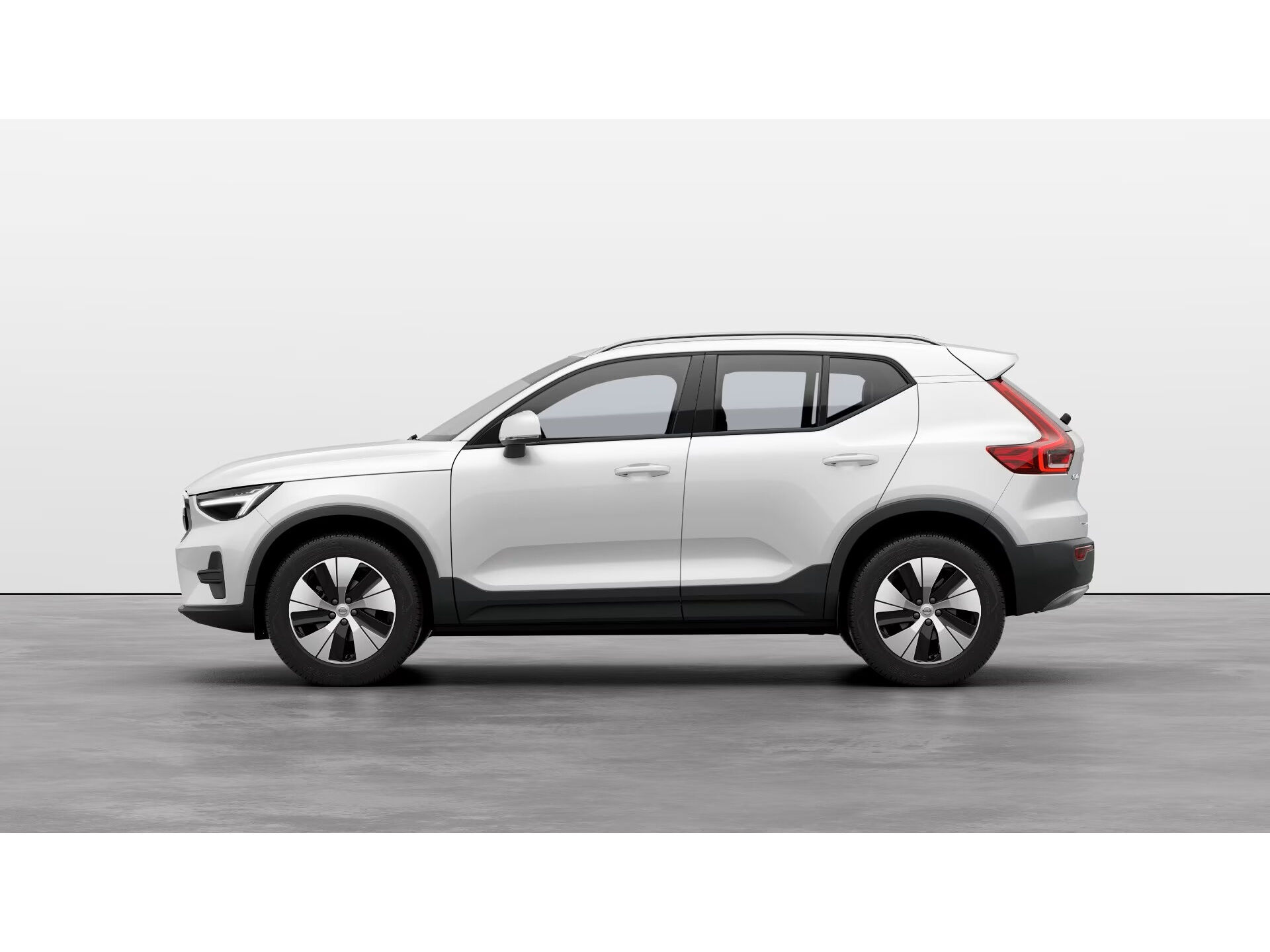 Imagen 2 de VOLVO XC40